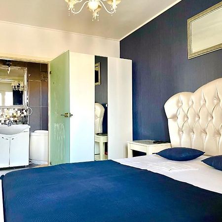 Apartament Cu 3 Dormitoare Jolie.M Apartman Galac Kültér fotó