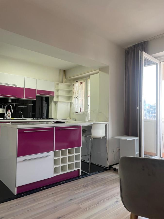 Apartament Cu 3 Dormitoare Jolie.M Apartman Galac Kültér fotó